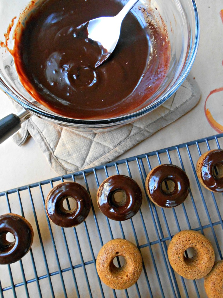 RECIPE: Baked Chocolate Earl Grey Mini Donuts