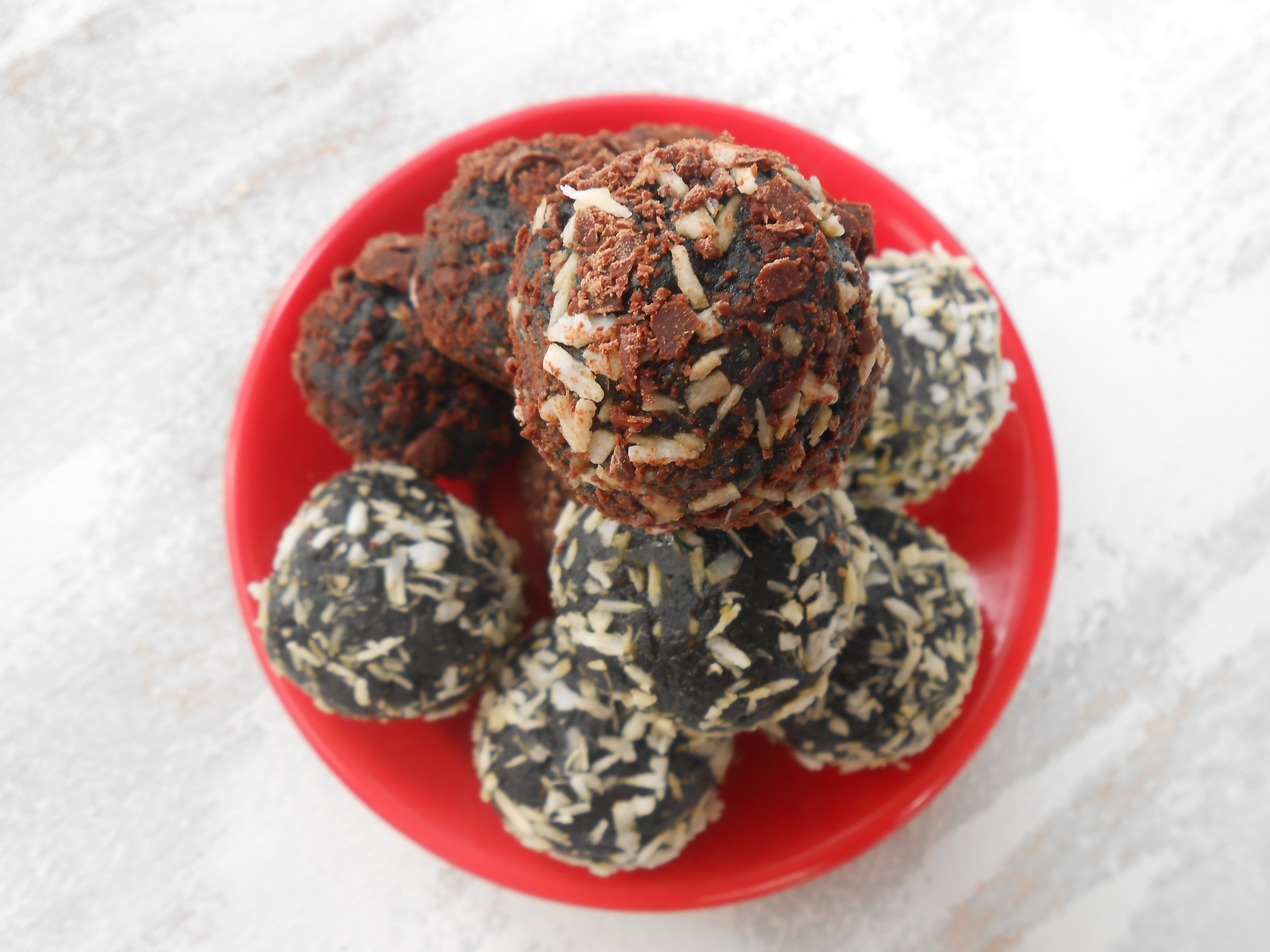 RECIPE: Spirulina Bites