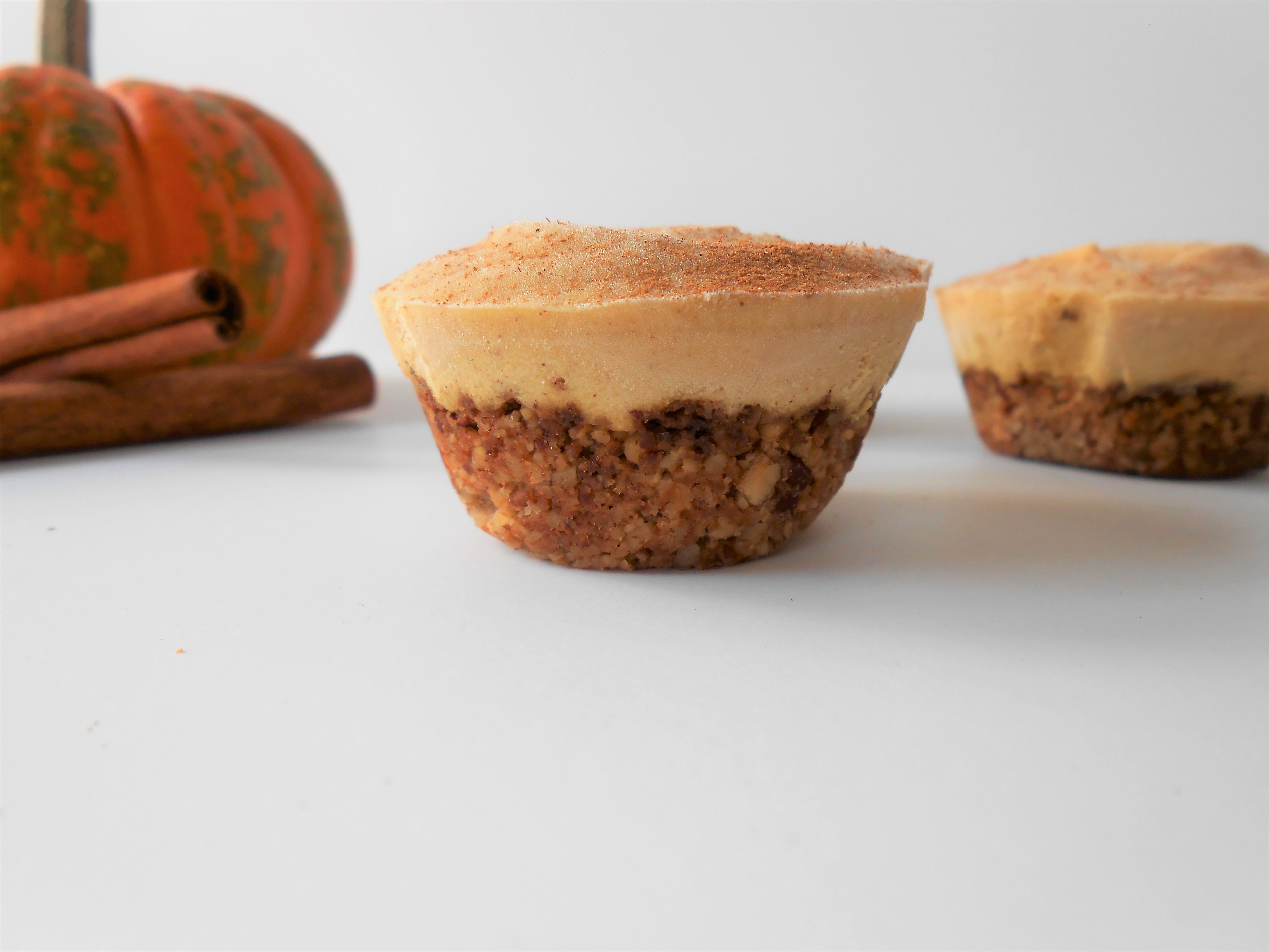 Pumpkin Cheesecake with Pecan Cookie Crust