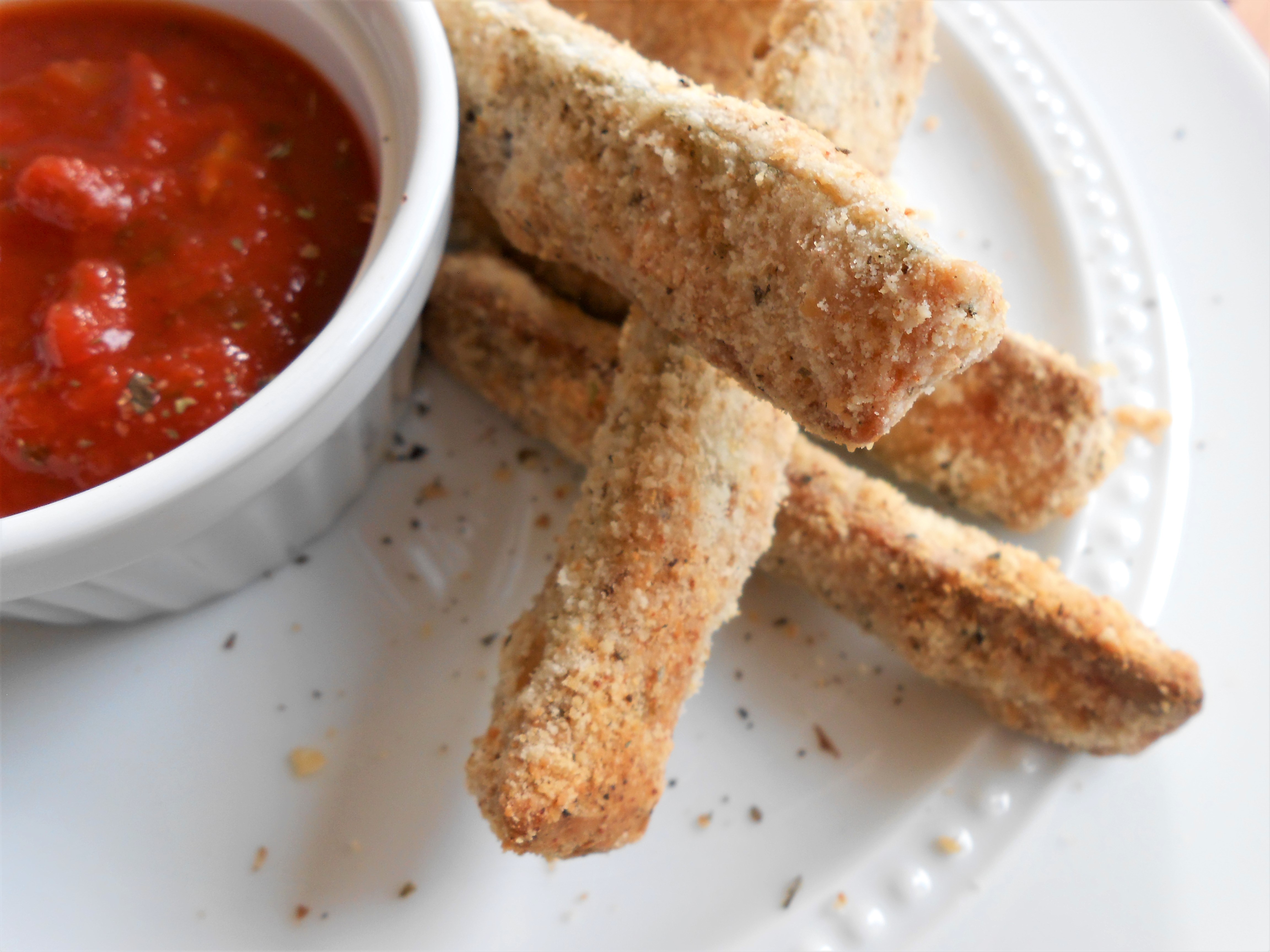 Baked "Breaded" Zucchini Sticks